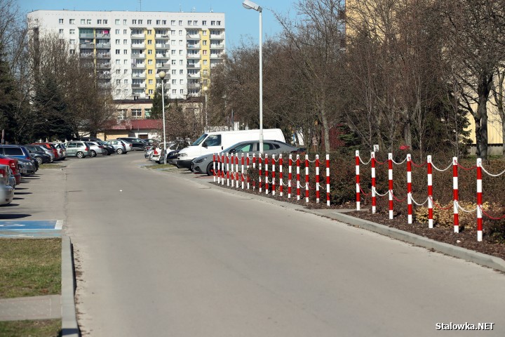 Największe prace są obecnie prowadzone na osiedlu Poręby w pobliżu obiektów oświatowych.
