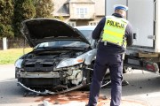 Zderzenie trzech pojazdów na pograniczu Stalowej Woli i Niska.