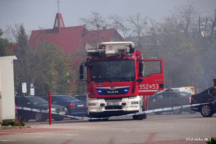 Pożar w Alcatraz. Ewakuacja z mieszkań i placówek handlowych.