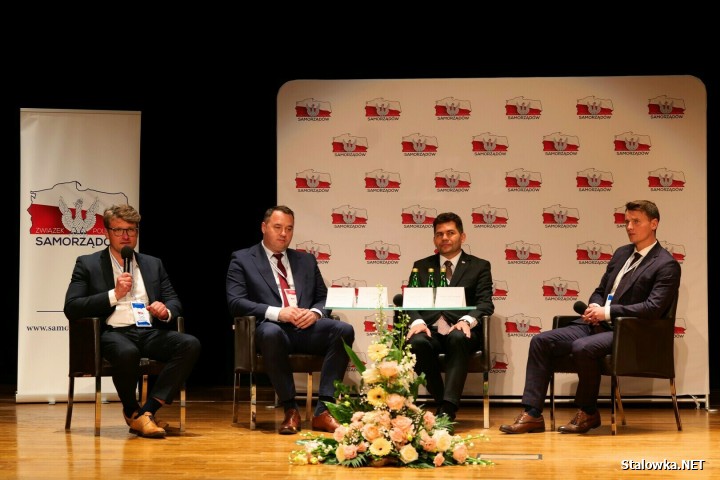 Ogólnopolska konferencja Związku Samorządów Polskich w Rzeszowie: samorząd terytorialny wobec współczesnych wyzwań.