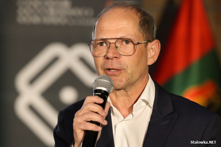 W związku z 80 rocznicą nadania praw miejskich Stalowej Woli, 30 kwietnia 2025 roku w Centrum Aktywności Seniora zainaugurowano majówkę. 