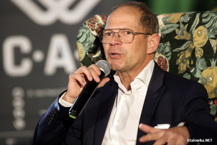 W związku z 80 rocznicą nadania praw miejskich Stalowej Woli, 30 kwietnia 2025 roku w Centrum Aktywności Seniora zainaugurowano majówkę. 