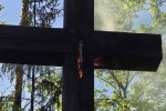 Strażacy ochotnicy z Zaklikowa brali udział w akcji gaszenia krzyża znajdującego się przy kapliczce w lesie, nieopodal stawów hodowlanych.