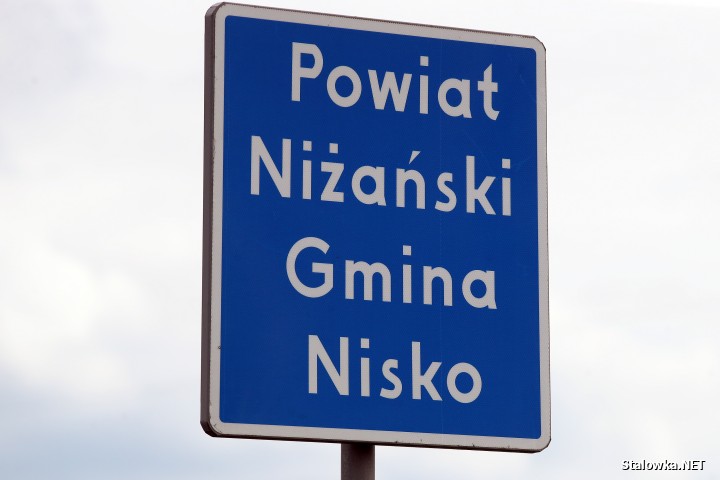 Wypadek na obwodnicy Stalowej Woli i Niska. Dwie osoby ranne.