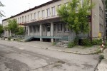 Budynek na ulicy Energetyków 11A w Stalowej Woli to dawny budynek Sądu Rejonowego, gdzie mieścił się Wydział Ksiąg Wieczystych, w późniejszym czasie jedna ze szkół wyższych.