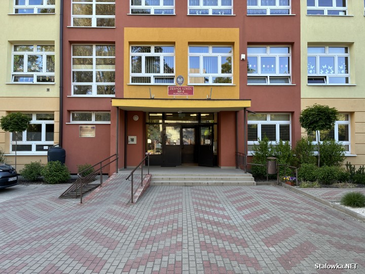Nowy parking i więcej miejsc przy szkole specjalnej.