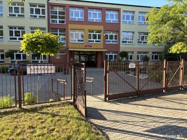 Nowy parking i więcej miejsc przy szkole specjalnej.