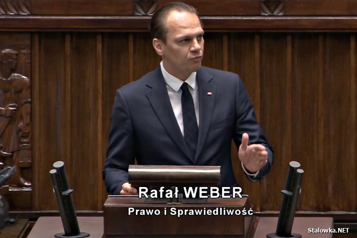 Rząd z wotum zaufania. Poseł Rafał Weber mówi o wolnych mediach