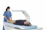 Firma MULTIDIAGNOSTICA z Krakowa zaprasza na badania densytometryczne w kierunku osteoporozy