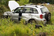 Auto wypadło z drogi w miejscu, gdzie jest odcinkowy pomiar prędkości.