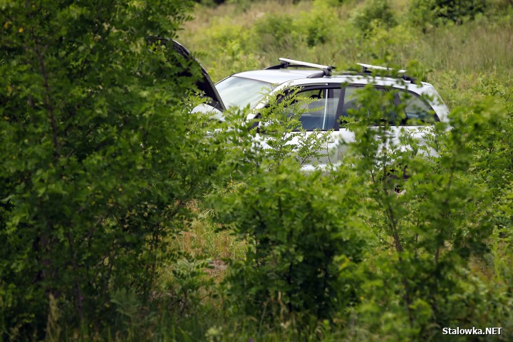 Auto wypadło z drogi w miejscu, gdzie jest odcinkowy pomiar prędkości.