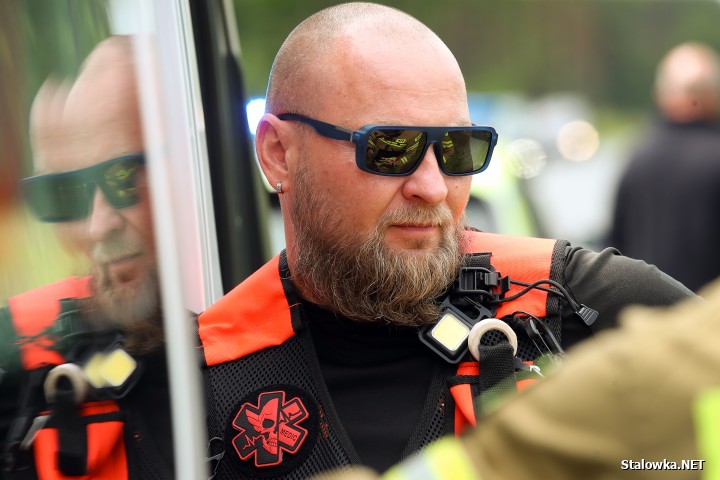 Auto wypadło z drogi w miejscu, gdzie jest odcinkowy pomiar prędkości.