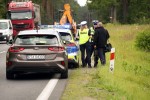 Auto wypadło z drogi w miejscu, gdzie jest odcinkowy pomiar prędkości.