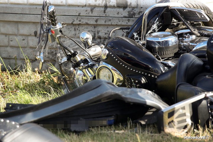 50-letni motocyklista po wypadku trafił do szpitala.