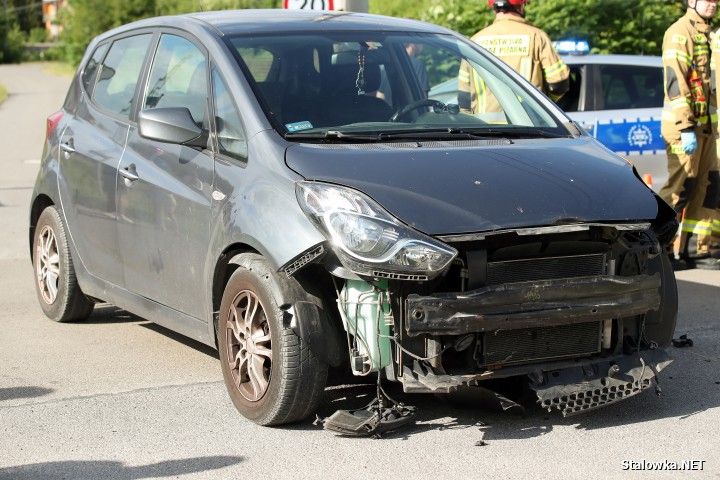 50-letni motocyklista po wypadku trafił do szpitala.