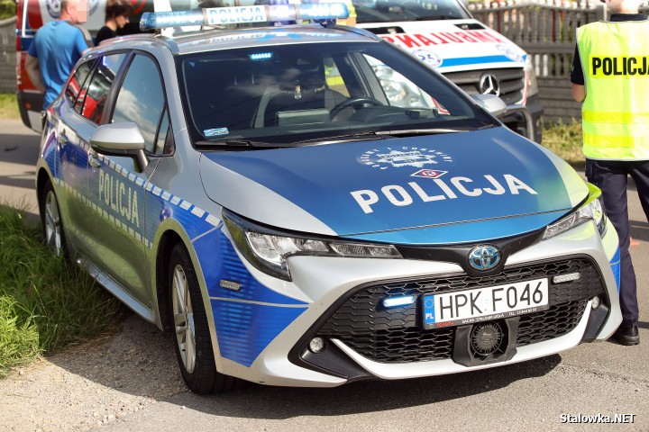 50-letni motocyklista po wypadku trafił do szpitala.