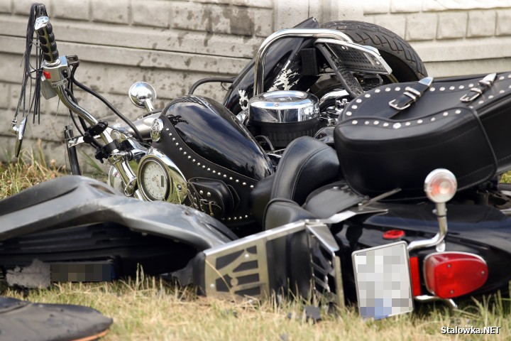 50-letni motocyklista po wypadku trafił do szpitala.