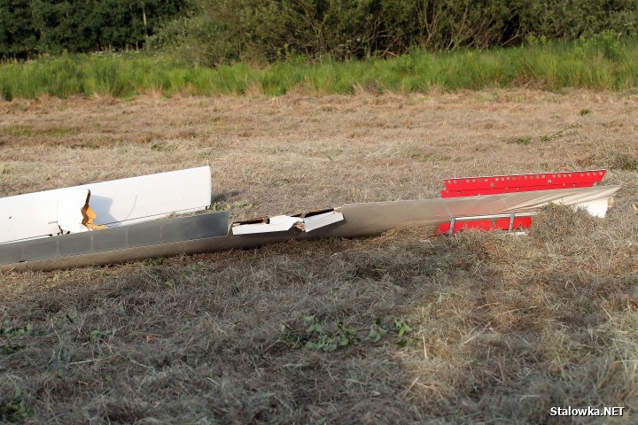 W miejscowości Musików rozbił się szybowiec. Na miejsce wezwano służby ratunkowe.