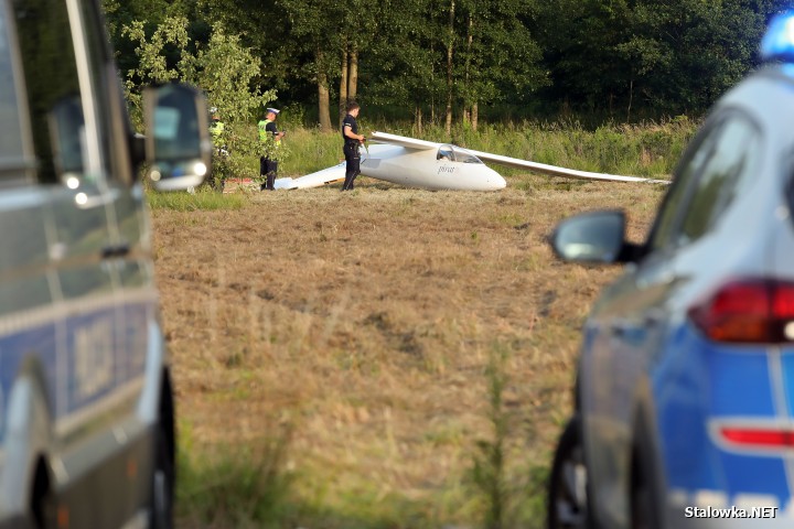 W miejscowości Musików rozbił się szybowiec. Na miejsce wezwano służby ratunkowe.