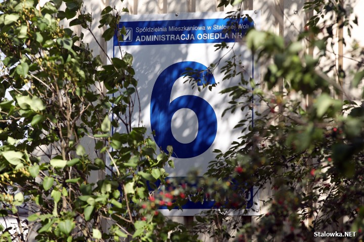 Stalowa Wola: pożar w bloku na Okulickiego.