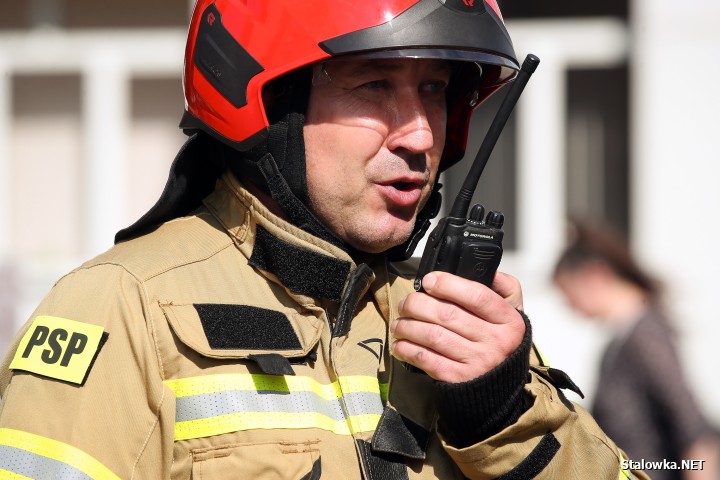 Stalowa Wola: pożar w bloku na Okulickiego.