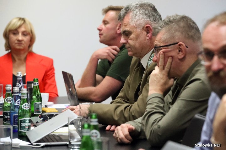 Spotkanie w sprawie strefy gospodarczej w Nadleśnictwie Rozwadów.