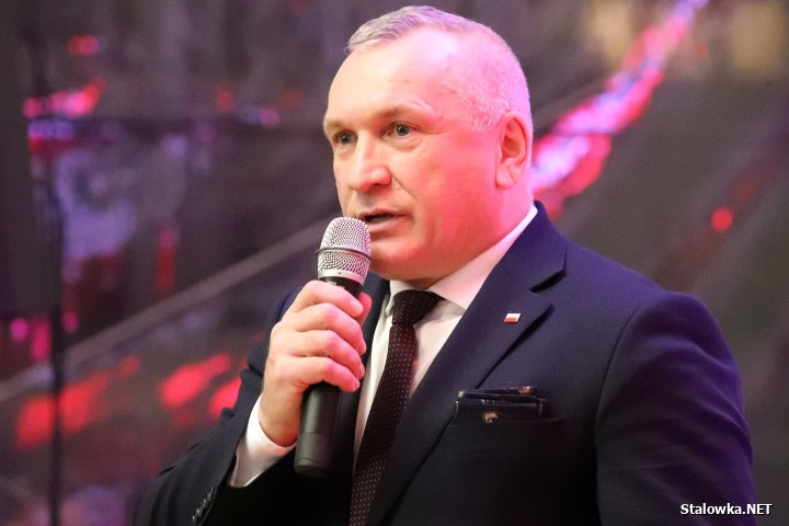 Morawiecki i Obajtek na spotkaniu w Stalowej Woli.