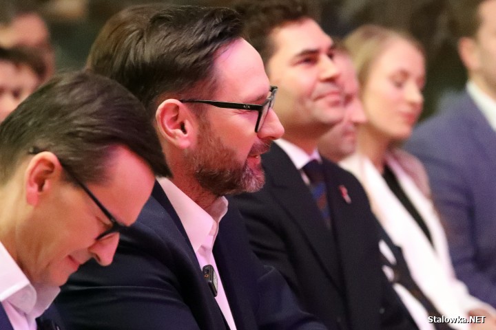 Morawiecki i Obajtek na spotkaniu w Stalowej Woli.