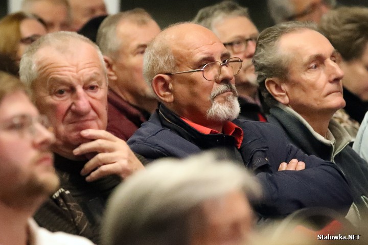 Morawiecki i Obajtek na spotkaniu w Stalowej Woli.