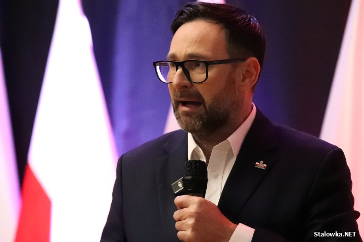 Morawiecki i Obajtek na spotkaniu w Stalowej Woli.