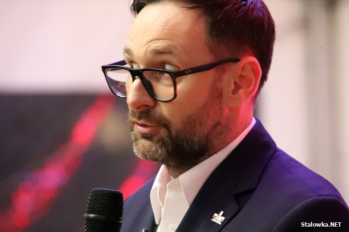 Morawiecki i Obajtek na spotkaniu w Stalowej Woli.