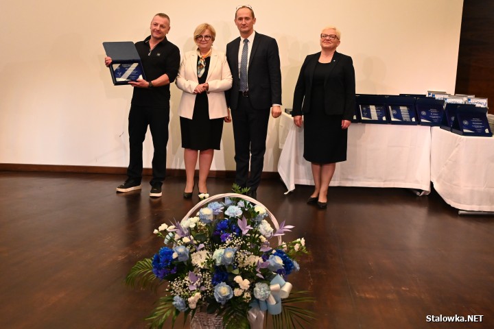 CERKAMED ze Stalowej Woli uhonorowany za bezpieczne i odpowiedzialne warunki pracy.