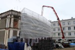 W budynku, gdzie niegdyś mieściło się kino Ballada trwają zaawansowane prace budowlane.