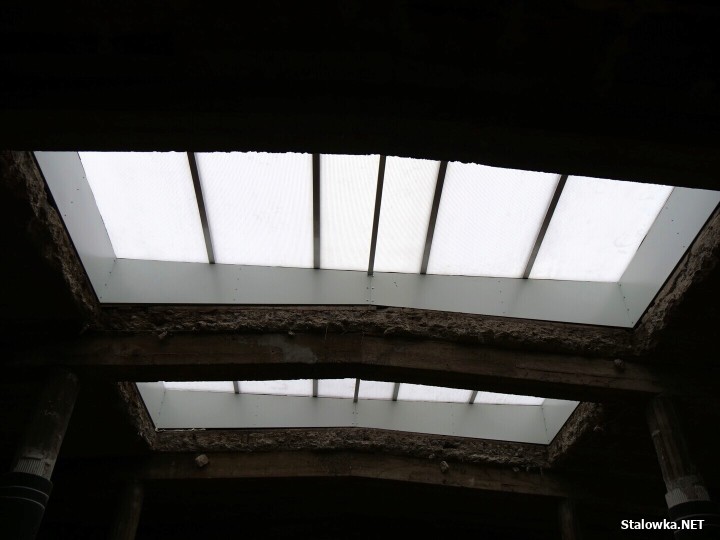 W budynku, gdzie niegdyś mieściło się kino Ballada trwają zaawansowane prace budowlane.