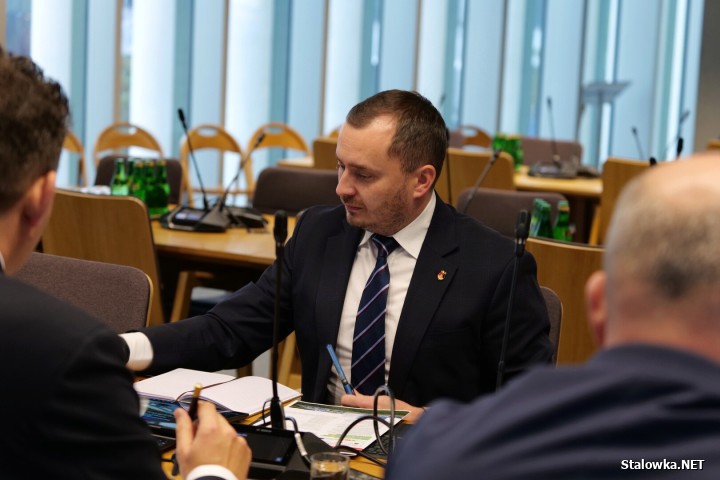 5 minut o atomie - tyle czasu na przedstawienie projektu na temat budowy małego reaktora SMR BWX-300 w Stalowej Woli dostali inwestorzy Orlen i Synthos Green Energy.