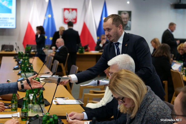 5 minut o atomie - tyle czasu na przedstawienie projektu na temat budowy małego reaktora SMR BWX-300 w Stalowej Woli dostali inwestorzy Orlen i Synthos Green Energy.