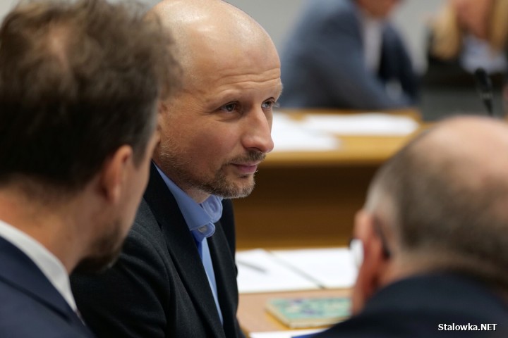 5 minut o atomie - tyle czasu na przedstawienie projektu na temat budowy małego reaktora SMR BWX-300 w Stalowej Woli dostali inwestorzy Orlen i Synthos Green Energy.