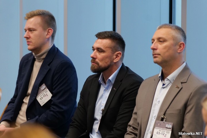 5 minut o atomie - tyle czasu na przedstawienie projektu na temat budowy małego reaktora SMR BWX-300 w Stalowej Woli dostali inwestorzy Orlen i Synthos Green Energy.