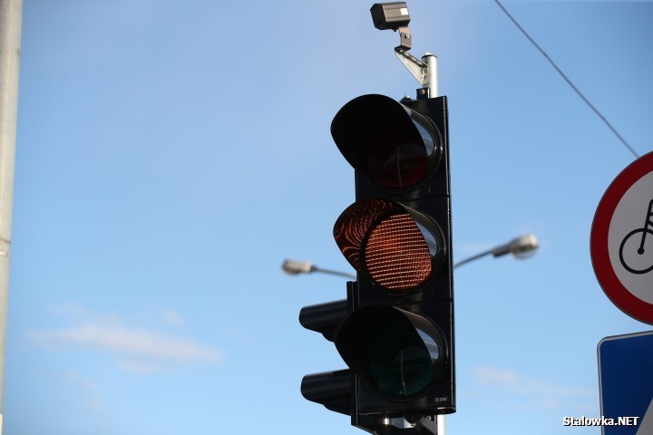 Pełna sygnalizacja świetlna na przejściach przy ul. Okulickiego od 15 grudnia.