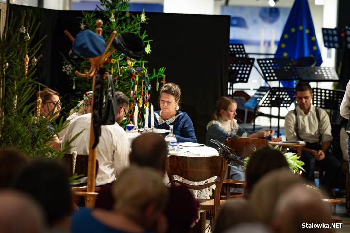 Mikołajkowe święta bez granic w Muzeum COP.