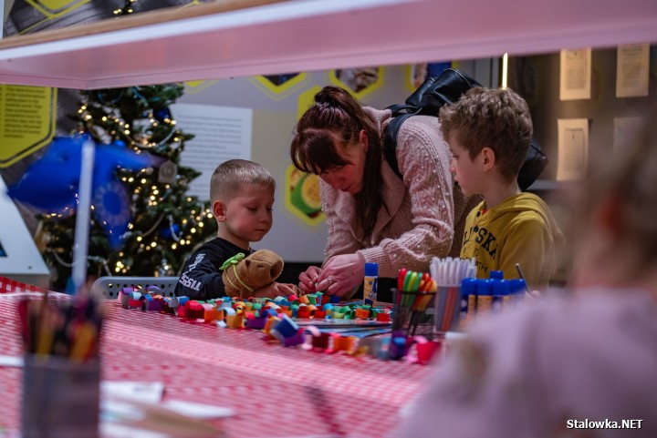 Mikołajkowe święta bez granic w Muzeum COP.
