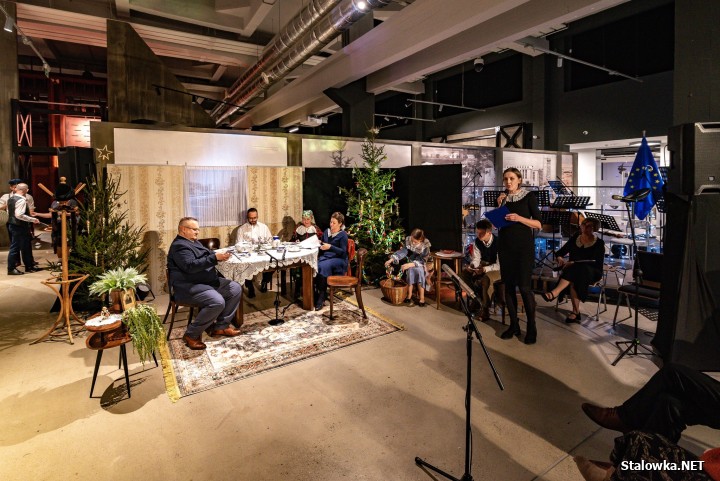 Mikołajkowe święta bez granic w Muzeum COP.