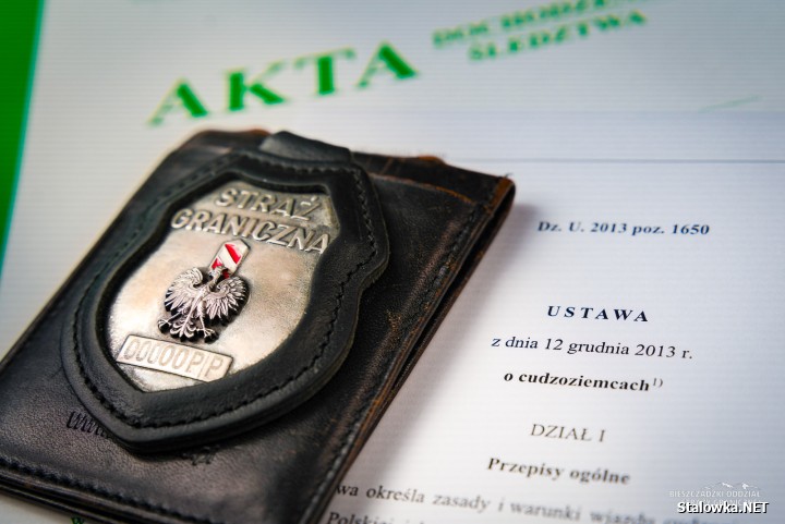 Trzech obywateli Indii opuści Polskę. Przebywali bez zezwoleń.