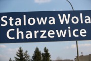 Z rozkładu jazdy PKP zniknął przystanek kolejowy Stalowa Wola Charzewice.