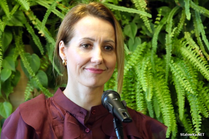 Konferencja prasowa dotycząca dofinansowania modernizacji ciągów pieszo-rowerowych na terenie Stalowej Woli.