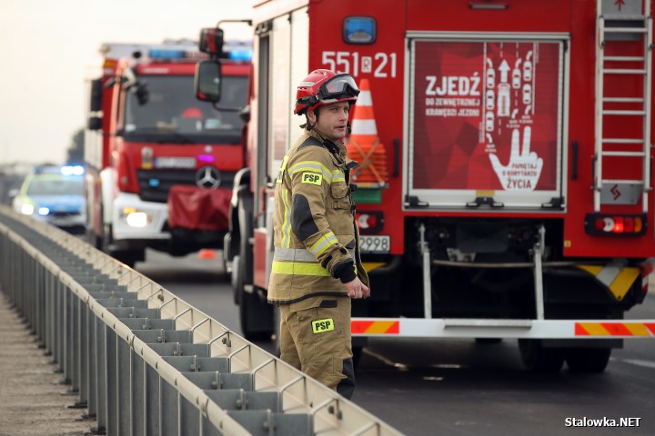 Na wiadukcie na ulicy Komisji Edukacji Narodowej w Stalowej Woli doszło do wypadku z udziałem skutera.