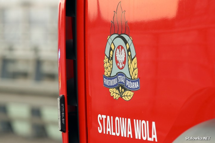 Na wiadukcie na ulicy Komisji Edukacji Narodowej w Stalowej Woli doszło do wypadku z udziałem skutera.