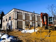 Istotnym elementem realizacji inwestycji jest ścisły nadzór konserwatorski. Zachowane i odtworzone zostaną charakterystyczne detale architektoniczne.