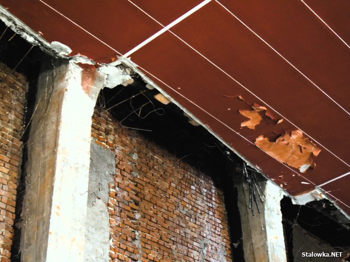 Istotnym elementem realizacji inwestycji jest ścisły nadzór konserwatorski. Zachowane i odtworzone zostaną charakterystyczne detale architektoniczne.