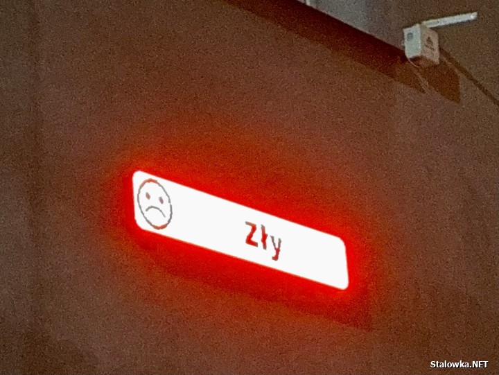 Czujnik jakości powietrza na Publicznej Szkole Podstawowej nr 9 im. Jana Kochanowskiego w Stalowej Woli.